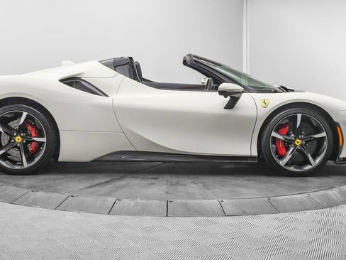 Certified 2023 Ferrari SF90 Spider image 8
