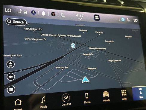 Used 2024 Jeep Grand Cherokee Limited 4xe w/ Luxury Tech Group II image 15