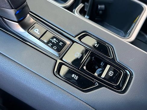 Used 2025 Lexus TX 500h AWD w/ Technology Package image 33