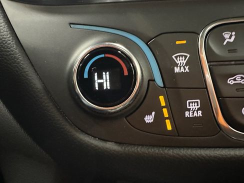 Certified 2023 Chevrolet Equinox LT image 34