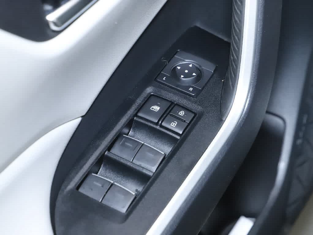 Used 2024 Toyota RAV4 XLE Premium w/ Weather Package AWD/4WD image 16