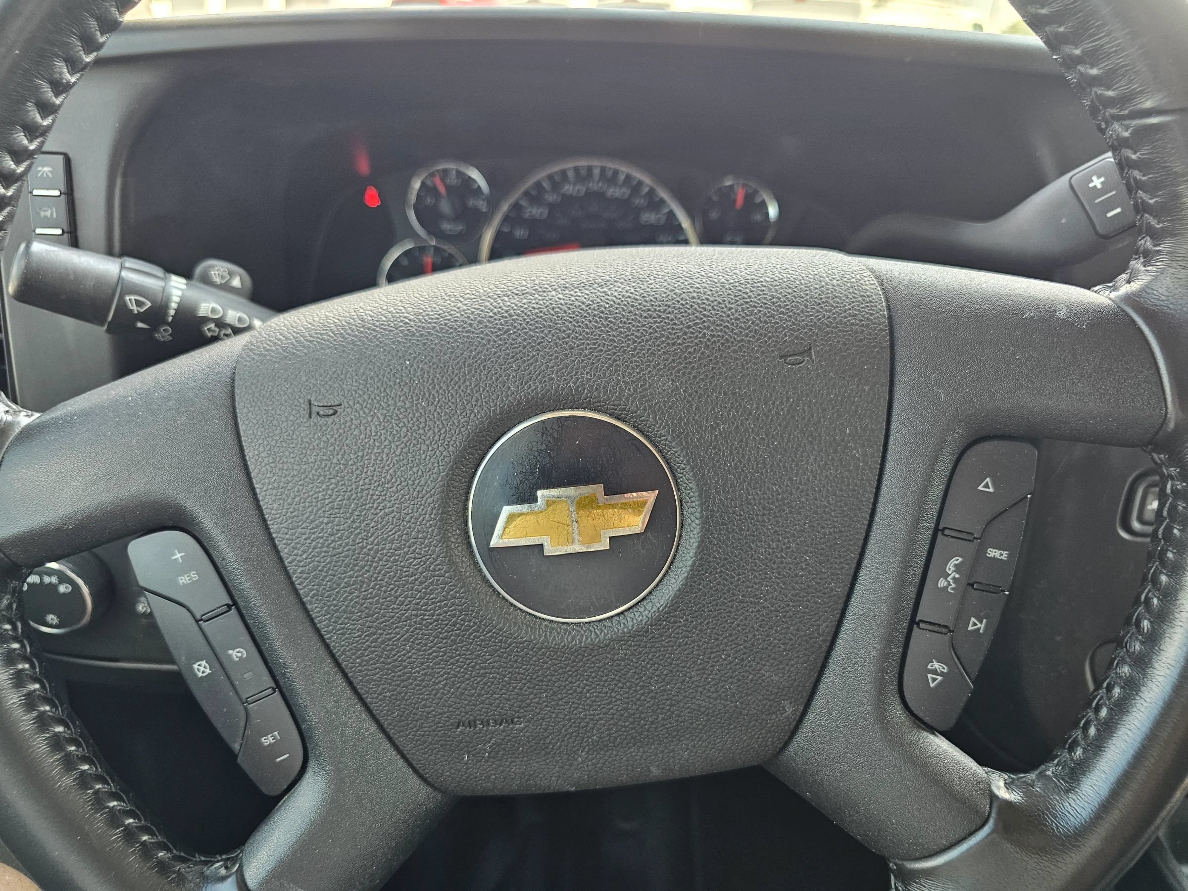 Used 2023 Chevrolet Express 3500 Extended w/ Driver Convenience Package RWD image 12