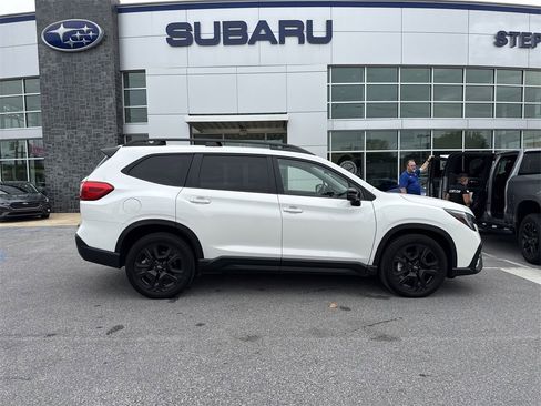 Certified 2023 Subaru Ascent Onyx Edition Limited image 9