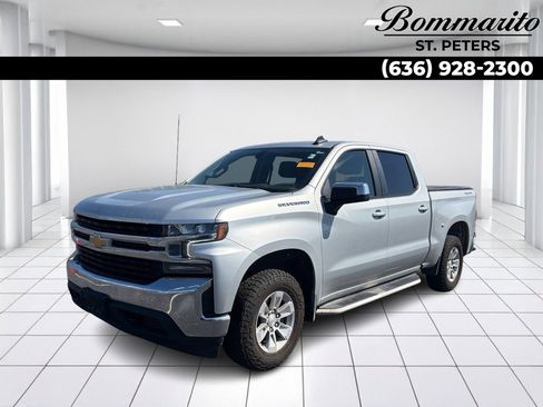 Used 2022 Chevrolet Silverado 1500 LT AWD/4WD image 1