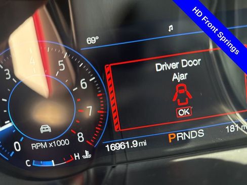 Used 2019 Ford Mustang Premium w/ Ecoboost Performance Package image 12