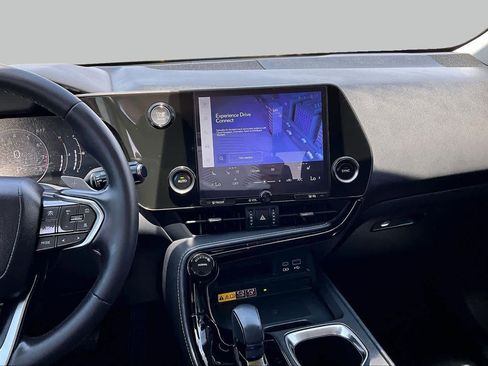 Used 2024 Lexus NX 250 FWD image 7