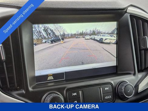 Certified 2024 GMC Terrain SLT image 23