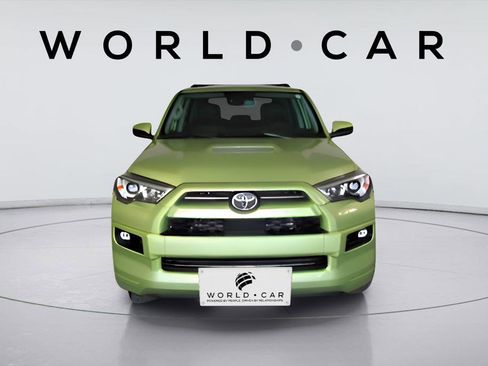 Used 2023 Toyota 4Runner TRD Sport image 2