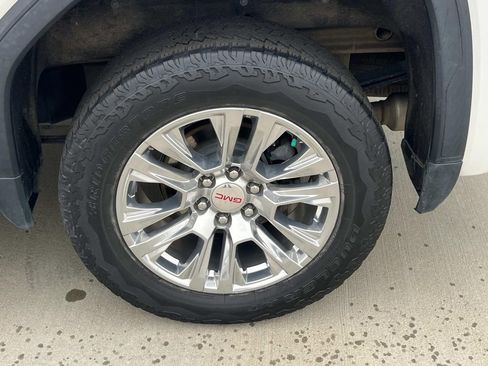 Used 2021 GMC Sierra 1500 Denali w/ Driver Alert Package II image 11