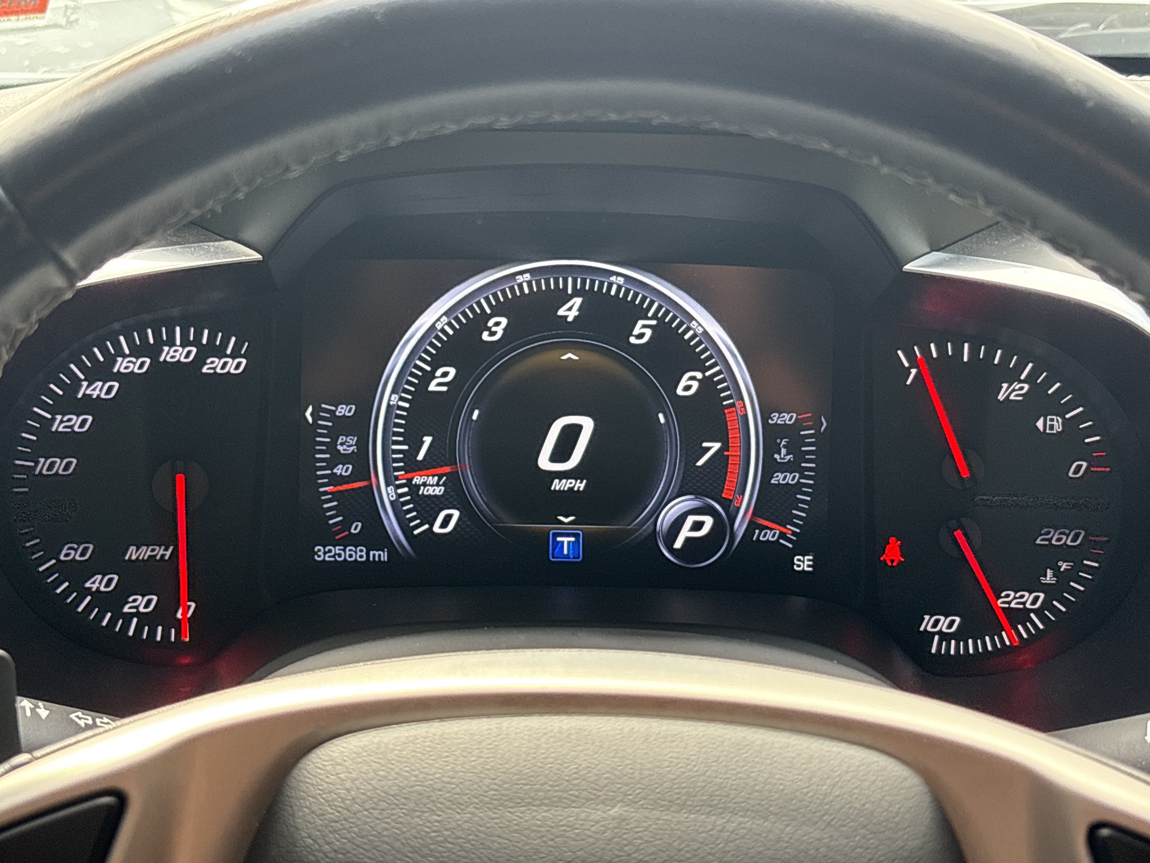 Used 2019 Chevrolet Corvette Stingray Coupe w/ Carbon Flash Badge Package RWD image 21