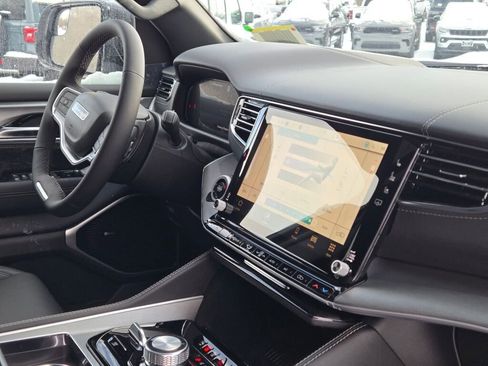 New 2026 Jeep Grand Wagoneer Limited image 8