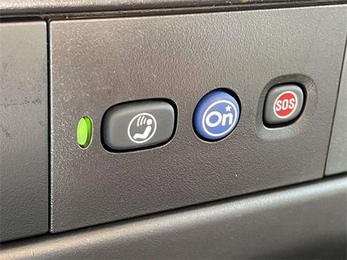 Used 2022 Chevrolet Express 2500 w/ Driver Convenience Package image 19