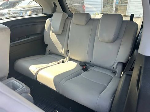 Used 2019 Honda Odyssey EX-L image 17