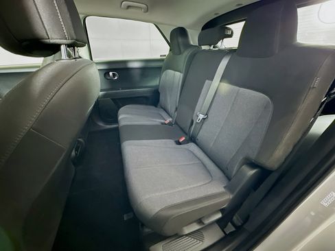 Used 2024 Hyundai Ioniq 5 SE image 27