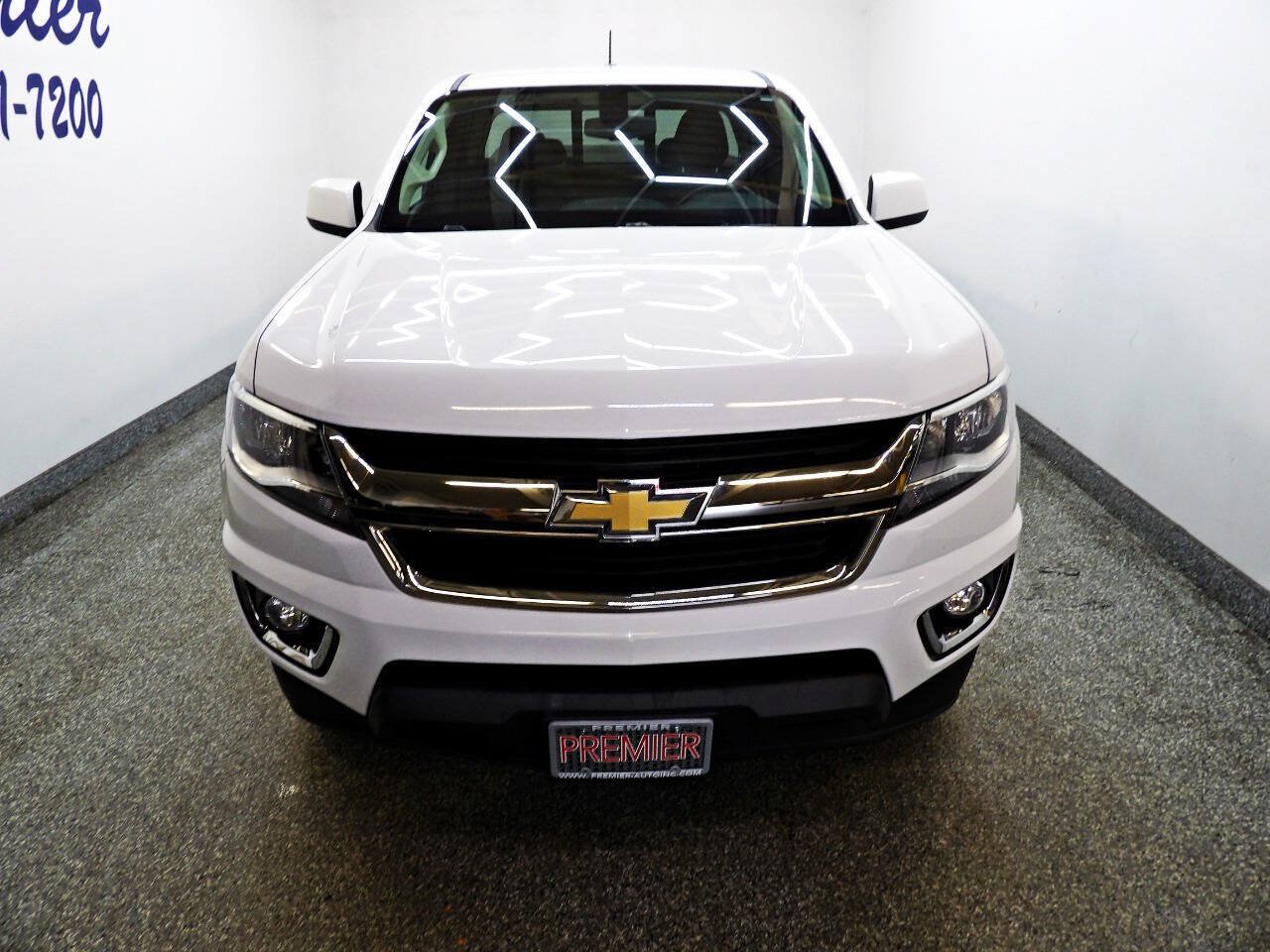 Used 2016 Chevrolet Colorado LT w/ LT Convenience Package AWD/4WD image 2