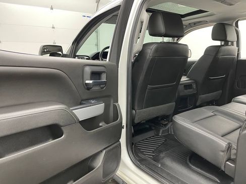 Used 2018 Chevrolet Silverado 1500 LTZ Z71 w/ Redline Edition AWD/4WD image 38
