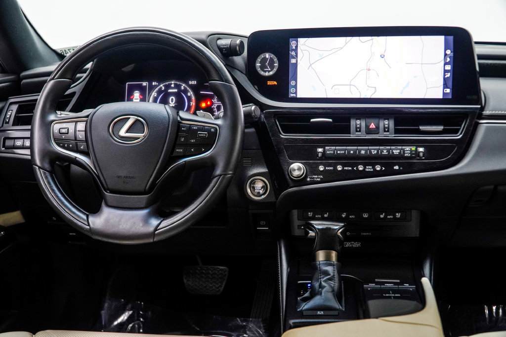 Used 2022 Lexus ES 350 Ultra Luxury w/ Accessory Package 2 FWD image 20