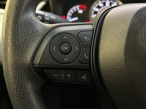 Certified 2022 Toyota Corolla LE image 18