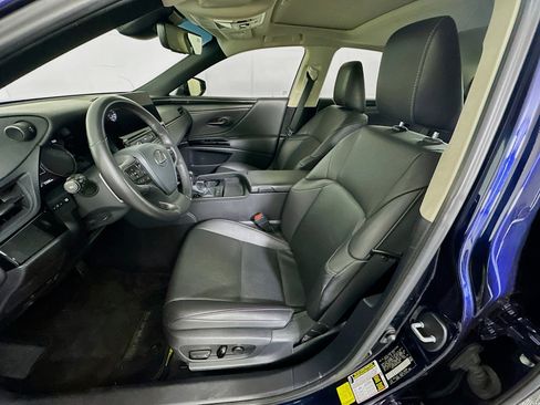 Used 2023 Lexus ES 350 w/ Accessory Package (Z2) image 13