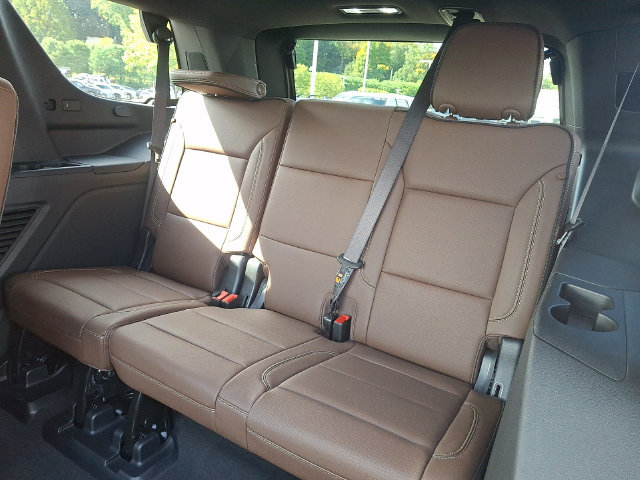 Used 2025 Chevrolet Tahoe High Country AWD/4WD image 22