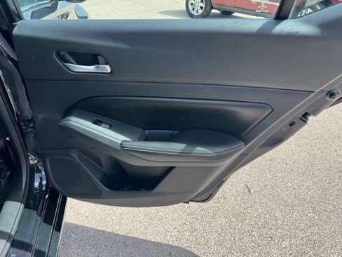 Used 2022 Nissan Altima 2.5 SV FWD image 14