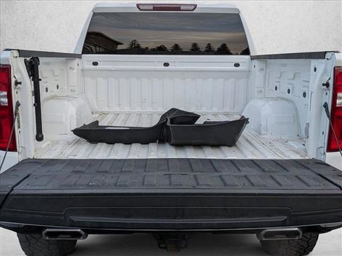 Used 2023 Chevrolet Silverado 1500 LT Trail Boss image 6