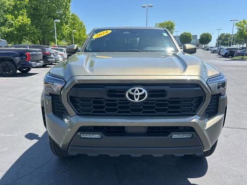 Used 2024 Toyota Tacoma TRD Off-Road AWD/4WD image 2