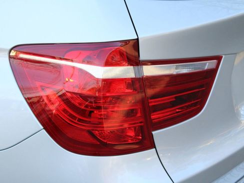 Used 2017 BMW X3 sDrive28i image 32