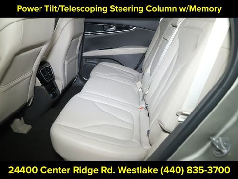Certified 2023 Lincoln Nautilus AWD w/ Premium Package image 14