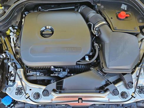 Certified 2025 MINI Cooper S image 21