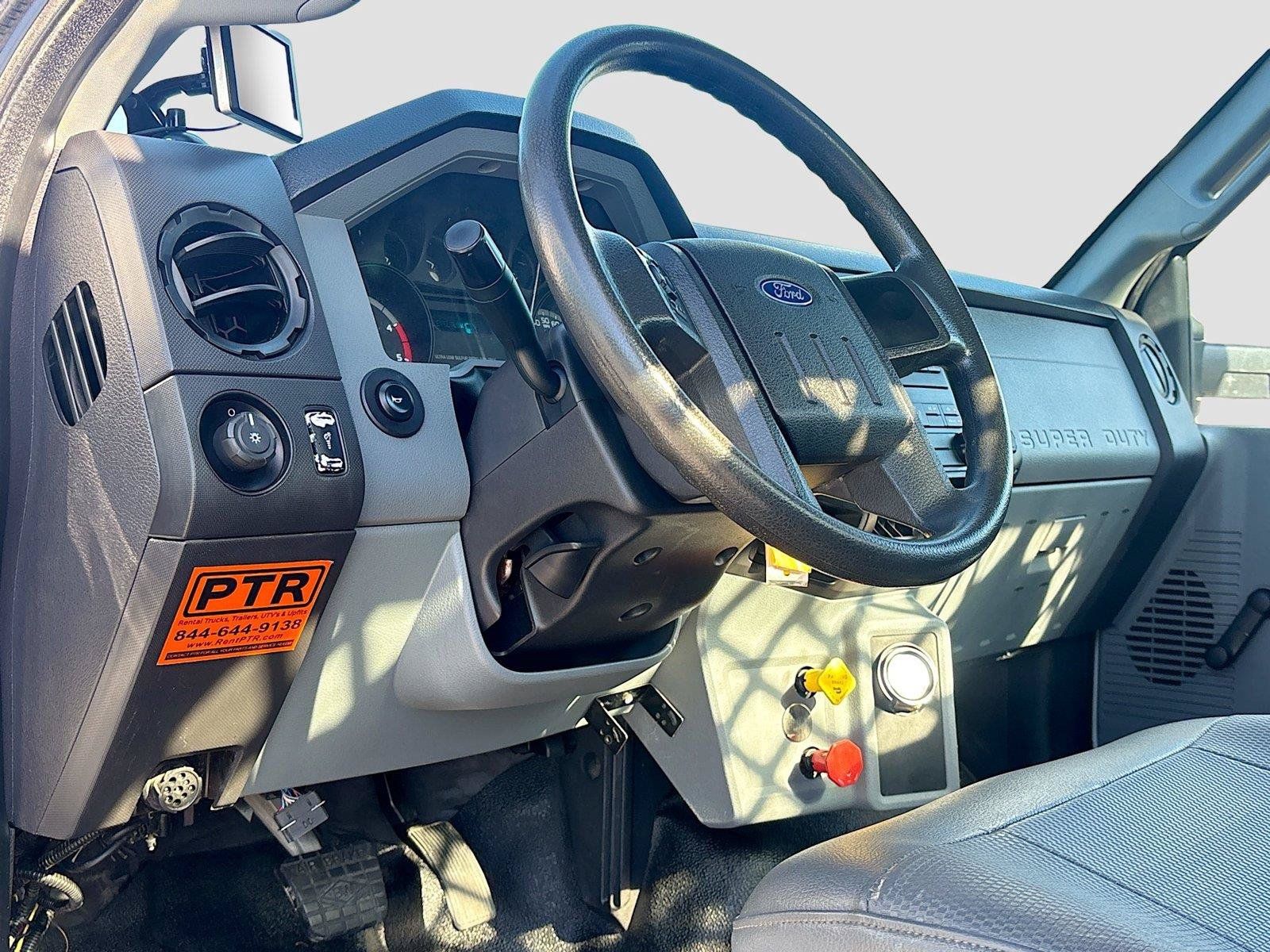 Used 2019 Ford F750 2WD Regular Cab Super Duty image 9