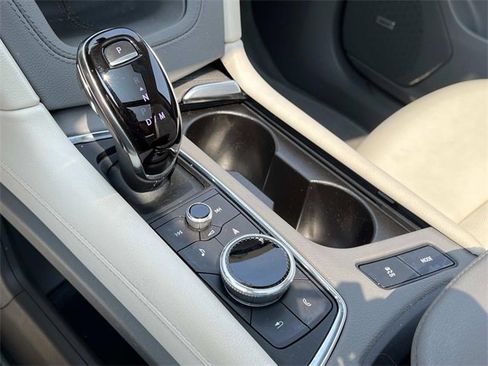 Certified 2022 Cadillac XT5 Premium Luxury image 26