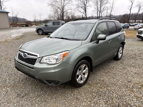 Used 2015 Subaru Forester 2.5i Premium w/ All-Weather Package image 4
