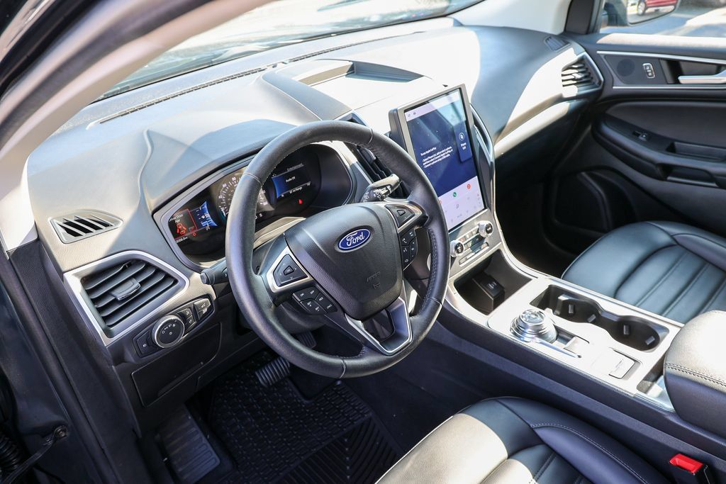 Certified 2022 Ford Edge SEL w/ Convenience Package AWD/4WD image 26