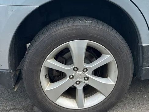 Used 2013 Subaru Outback 2.5i Limited AWD/4WD image 19