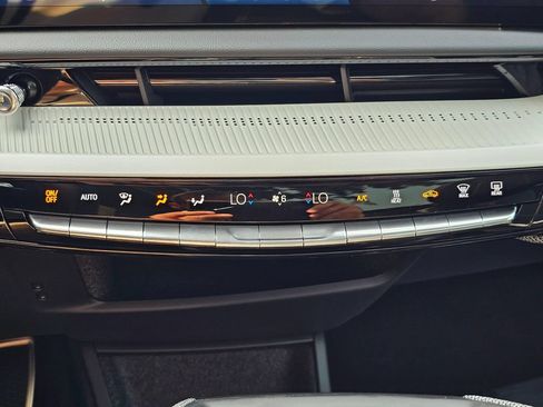 New 2026 Cadillac Optiq Sport 1 AWD/4WD image 31