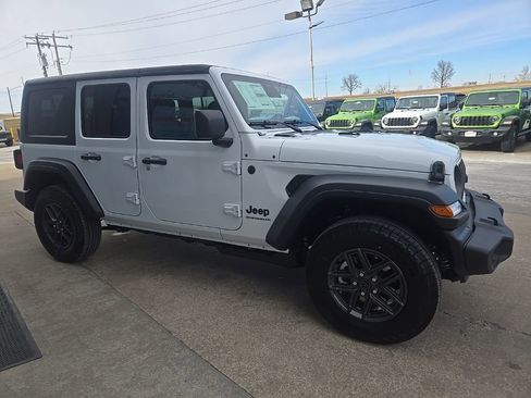 New 2026 Jeep Wrangler Unlimited Sport AWD/4WD image 11