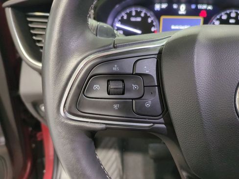 Used 2023 Buick Envision Essence image 23