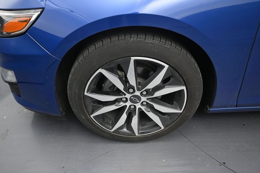 Used 2023 Chevrolet Malibu RS FWD image 9