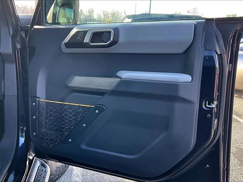 Used 2021 Ford Bronco Badlands image 20