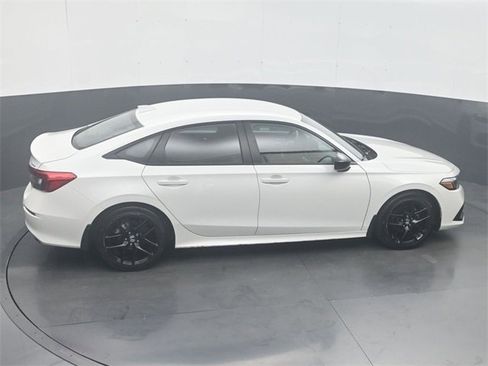 Used 2023 Honda Civic Sport image 26