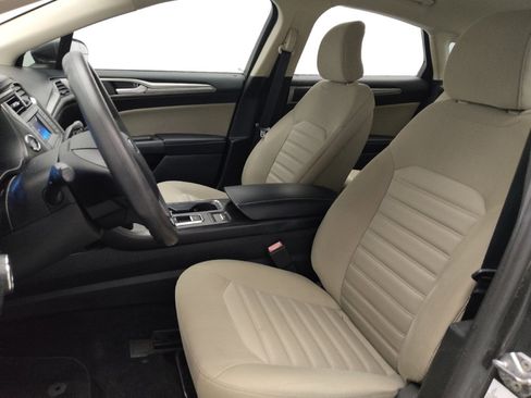 Used 2017 Ford Fusion S image 17