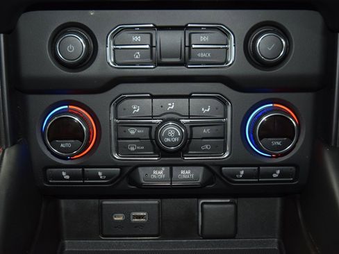 Certified 2021 Chevrolet Tahoe RST w/ Luxury Package image 32