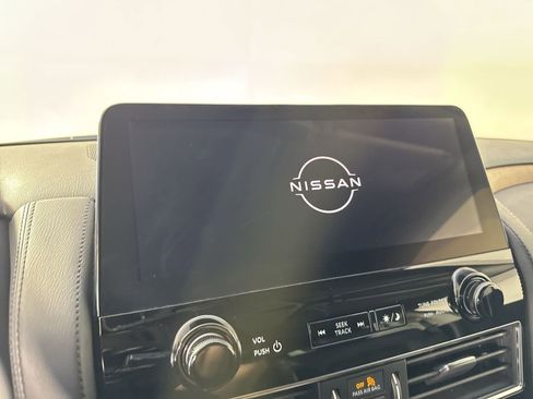 Certified 2022 Nissan Armada SL image 7
