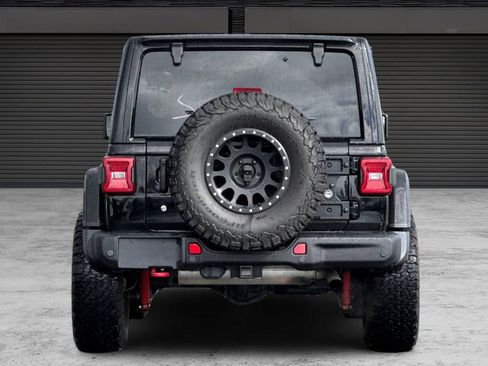 Used 2019 Jeep Wrangler Unlimited Rubicon AWD/4WD image 5