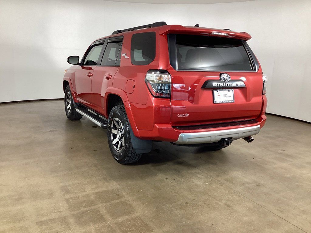Used 2021 Toyota 4Runner TRD Off-Road Premium w/ Moonroof Package AWD/4WD image 7