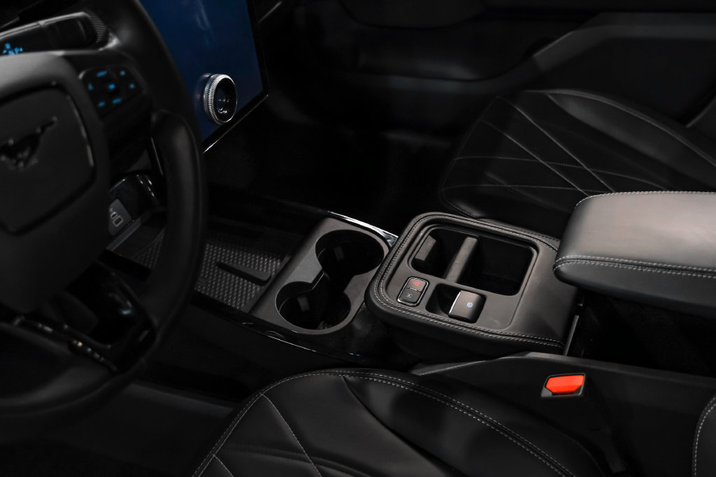 Used 2025 Ford Mustang Mach-E Select RWD image 27