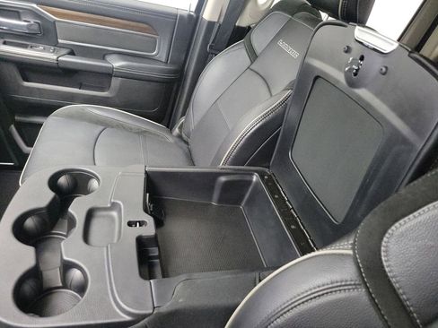 Used 2024 RAM 3500 Laramie image 32