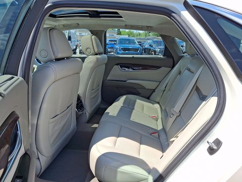 Used 2013 Cadillac XTS Platinum AWD/4WD image 11