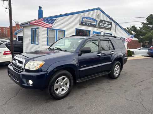 Used 2006 Toyota 4Runner SR5 image 2